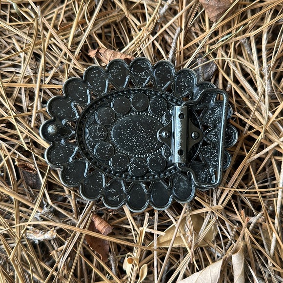 RELISTED Turquoise Concho Belt Buckle - Picture 5 of 6